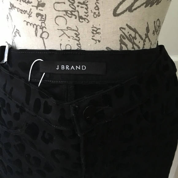 J.BRAND Black cat jeans NWT - Picture 2 of 4